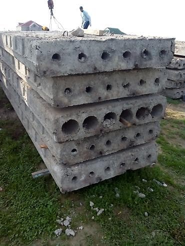 Beton paneller usten cixma saz veziyetde.her olcude var.catdirilma ve — 9