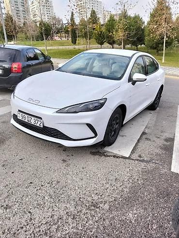 Motonəqliyyat: BYD Seal 05: 1.5 l | Sedan — 8