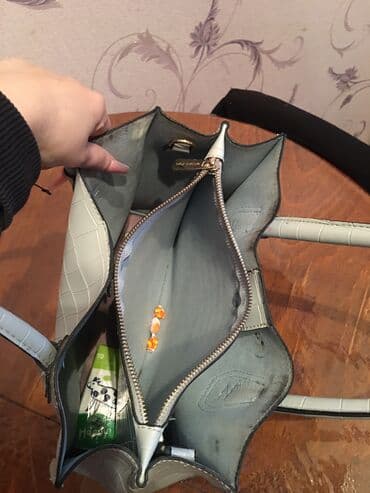 qaşlı çanta: Satilir 15m — 2