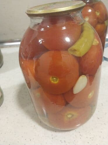 Digər qida məhsulları: Məhsul: Ev üsulu konservlər Tərkib və çeşidlər: - Pomidor turşusu – 3 — 1