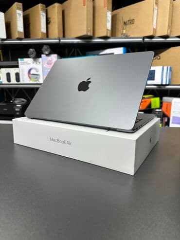 ucuz macbook air: İşlənmiş Apple MacBook, 13.3 ", Apple M2, 256 GB, Ünvandan götürmə — 2