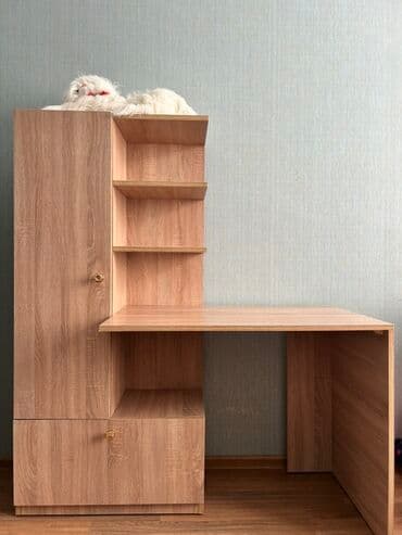 bor maşını: İşçi üçün, Dördbucaq masa — 2