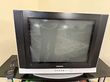 Televizor Problrmi yoxdur.Çox az işlənib Pultuda təmizdir — 2
