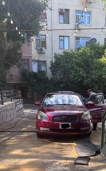 aksent: Hyundai Accent: 1.6 l | 2006 il Sedan — 1