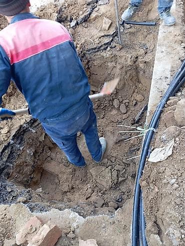 usta tikinti: Xəndək qazıntısı və yeraltı kommunikasiya çəkilişi xidməti - — 2