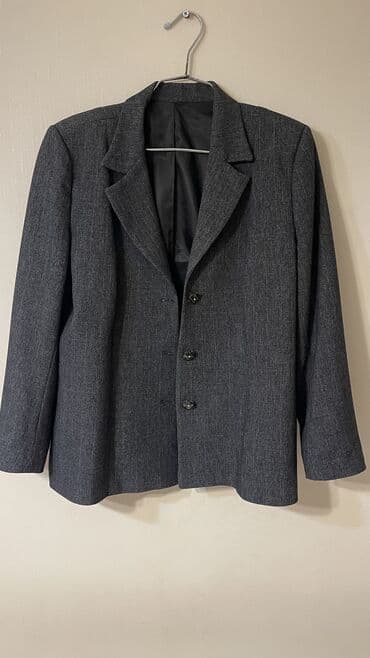 Информатика: Костюмы — 3