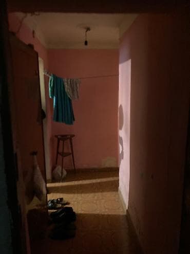 ev alqi satqi bakida: Bakı, Yasamal, 1 otaqlı, Köhnə tikili, m. İnşaatçılar, 30 kv. m — 5