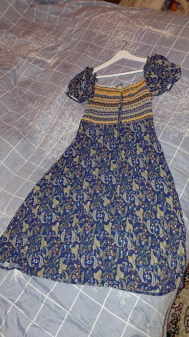 dəst qadın geyimləri: Qadın geyim dəsti – 4 məhsul - Qolsuz qırmızı uzun jilet: önü açıq — 4