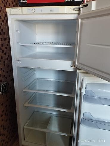 куплю холодильник бу в рабочем состоянии: 2 двери Beko Холодильник Продажа, цвет - Белый — 1