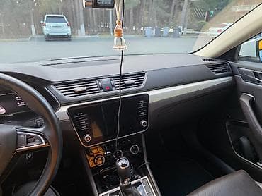 uaz satşları: Skoda Superb: 2 l | 2020 il 118600 km Sedan — 9