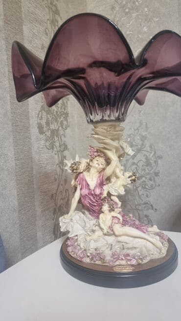 guldanda gul: Bogem şüşəsi — 1