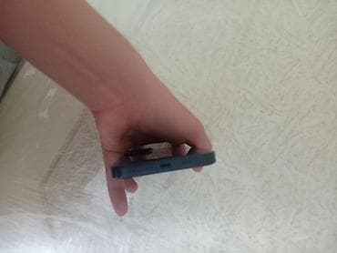 iphone 13 barter: IPhone 14 — 5