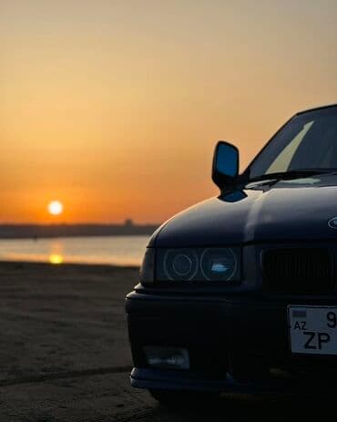 bmw 3 серия 318 at: BMW 3 Series E36 sedan – dərin mavi rəngli, idman üslubunda tüninq — 13