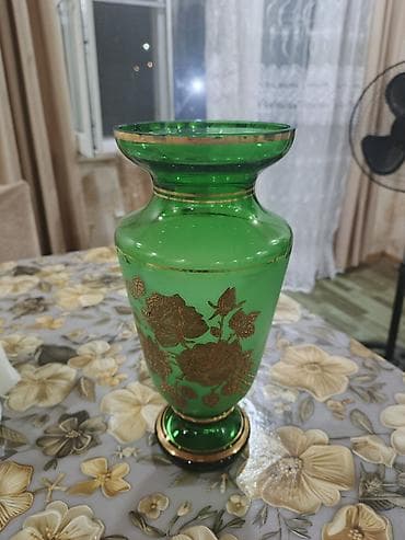ev gulu: Bir vaza, Bogem şüşəsi — 3