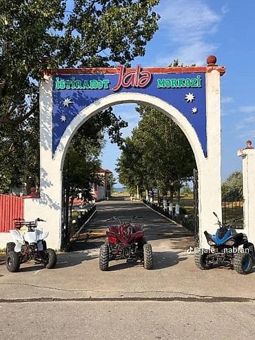 dnepr mt 11: Kvadrosikllər satılır qırmızı rəngli 2oo kub 3000 azn digər ikisi — 1