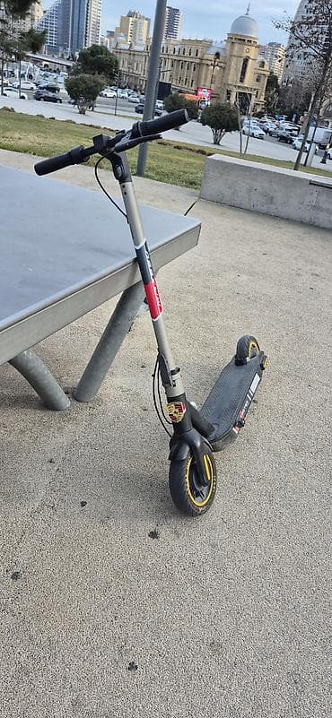 samokat satilir: Elektrikli skuter – MAX S50 (E‑Scooter) Xüsusiyyətlər: Gucu 28km — 5