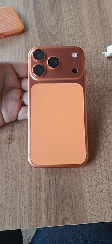 iphone tap az: 2aydır almışam təcili satıram.Yenidir.256 yaddaş 100% pil — 1