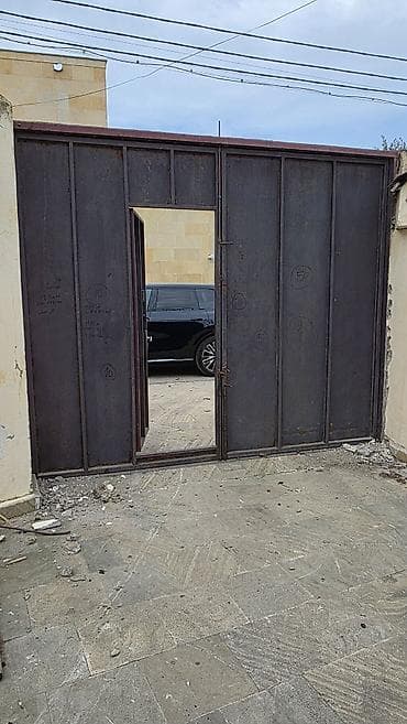 taxta qapilar: İşlənmiş Dəmir Həyət darvazası, 3 m, Mexaniki, Qapı ilə, Kredit yoxdur — 1