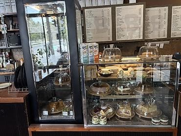 Kafe vitrinləri və soyuducu şkaf satılır – peşəkar istifadə üçün — 1