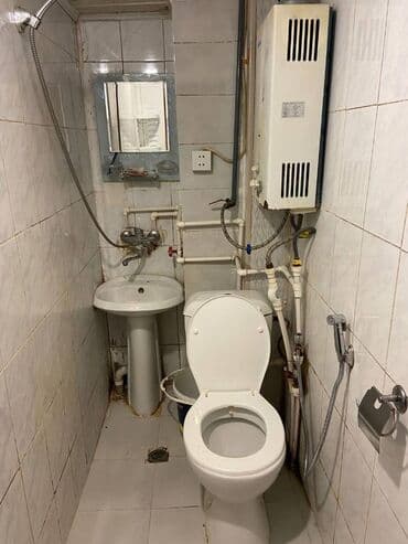 yeni gunəşlidə 1 otaqlı evlər: Bakı, Yeni Günəşli Massiv V, 2 otaqlı, Köhnə tikili, m. Xalqlar Dostluğu, 40 kv. m — 10