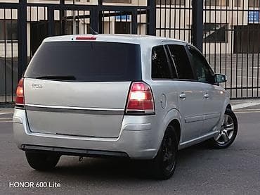 islenmis kompressor: Opel Zafira: 1.9 l | 2007 il 423000 km Van/Minivan — 9