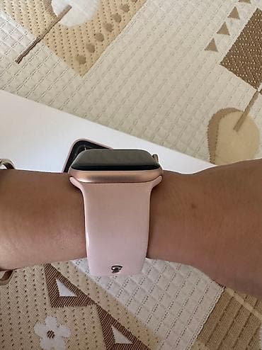 Смарт браслеты: Б/у, Смарт часы, Apple, цвет - Розовый — 4