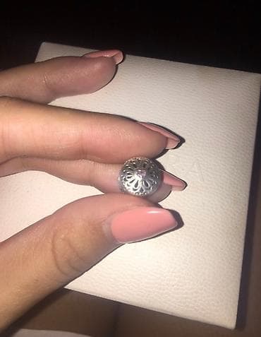 Şarm, Ünvandan götürmə, Pulsuz çatdırılma