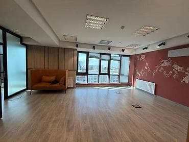 аренда под офис: İcarəyə verilir 3 otaqlı ofis 70 m², 28 May m. Daha 7 şəklə bax — 2