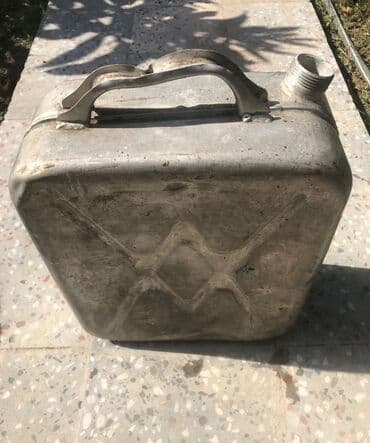 smx nano temizleyici: Metal yanacaq bidonu - Material: qalın metal (sinklənmiş səthli) - — 2