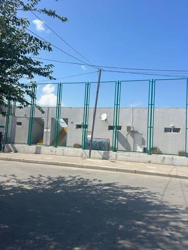 20 ci sahe kiraye evler 2024: Cox cox tecli Bine 136 məktəbin yani. Bu qiymete radnoy 2 otaq mənzil — 1