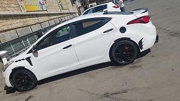 ravon r3 kredit: Hyundai Elantra sedan – ağ rəng, idman üslubunda tam body-kit ilə — 4