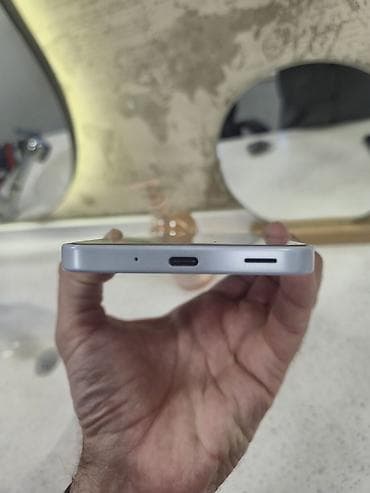 iphone mini 13: Samsung Galaxy A16, 128 GB, rəng - Gümüşü, Barmaq izi — 4