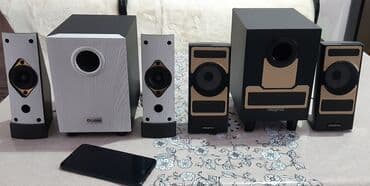 Dinamiklər və kolonkalar: İşlənmiş Creative Kolonka, Növ - Sabvufer, rəng - Qara — 1