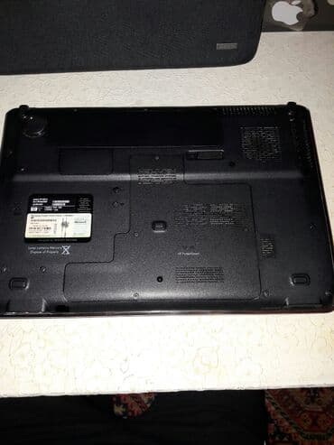 Printerlər: Hp modeline mexsus kohne bir noutbukdu 12 ildi bizdedi ve 3.4 defe — 2