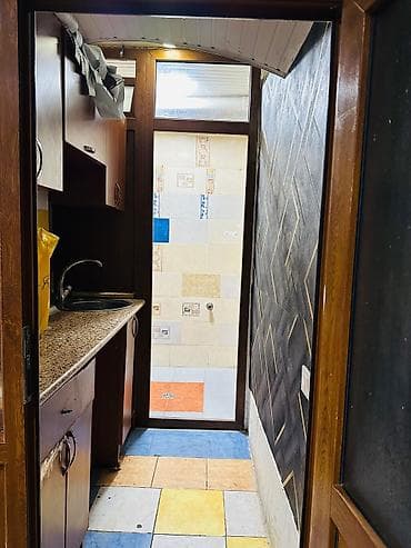şuşa: Bakı, 20-ci sahə, 2 otaqlı, Köhnə tikili, m. Sahil, 85 kv. m — 9