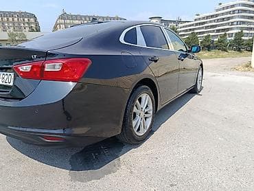 Avtomobil satışı: Chevrolet Malibu: 1.5 l | 2016 il 165347 km Sedan — 7