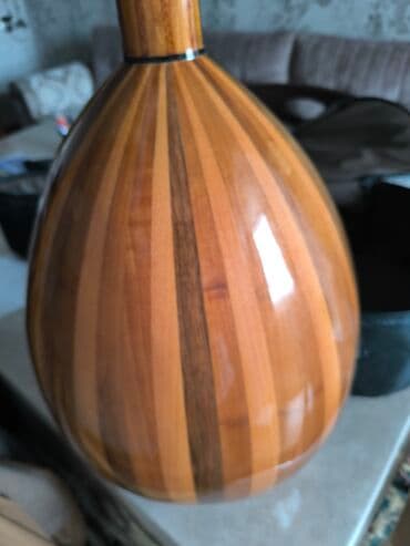 баян инструмент: Məhsul: Ud (Şərq simli musiqi aləti) Xüsusiyyətlər: - Korpus — 4