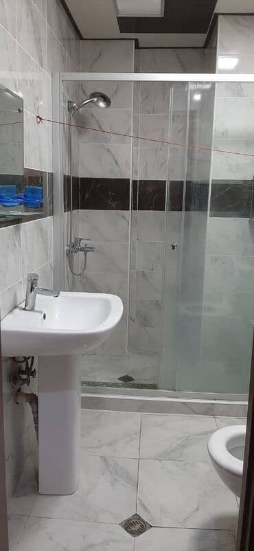 qarayev obyekt: Qaraev metrosuna yaxin 18 mertebeli binanın 16-ci mərtəbəsində — 17