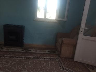 2 otaqlı evlər: 2 otaqlı mebel və isitmə sistemi ilə təchiz olunmuş ev kirayə verilir — 1