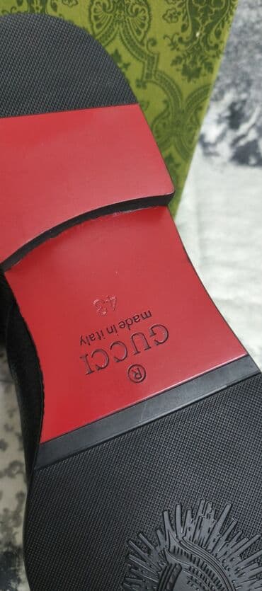 ayyaqabı: Туфли Итальянского бренда GUCCİ 
Размер 43 
Made in Italy — 5