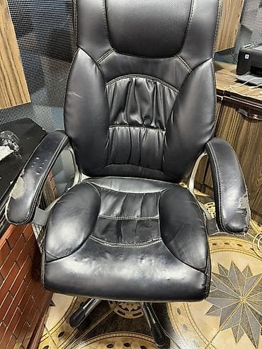 Ofis dolabları: Təkərli, Qolları tənzimlənmir, Süni dəri — 3