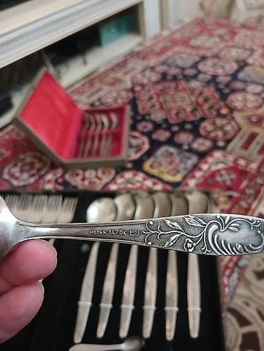 sap: Çay qaşığı dəsti 30 azn, böyük qaşıq-çəngəl dəsti 60 azn - Tərkib: bir — 3