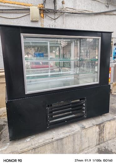 vitrinler: Soyuducu vitrin – şüşə önlü, üfüqi rəfli satış vitrinidir — 4