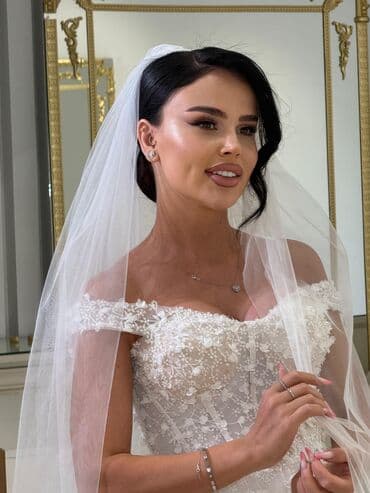 toy geyimleri: Gəlinliklər satılır 50 azndən başlayan qiymətlərlə 051 6468914 — 3