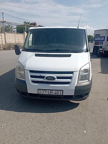 Ford Transit yük furqonu - Kuzov: ağ, qapalı furqon, yan sürgülü qapı