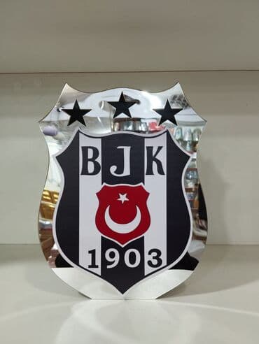 divarda dekor: FC Barcelona loqosu olan dekorativ divar bəzəyi. Futbol həvəskarları — 2