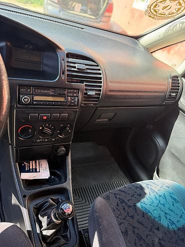 Vauxhall: Opel Zafira: 1.6 l | 1999 il 300000 km Van/Minivan — 6