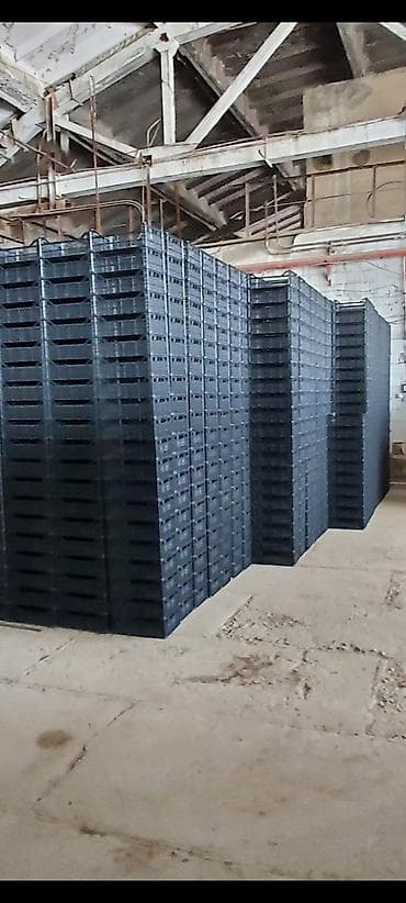 Plastik yeşiklər – anbar, logistika və kənd təsərrüfatı üçün -