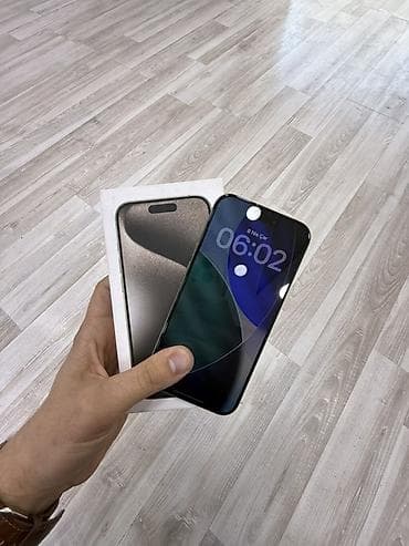 iphona: IPhone 15 Pro, 256 GB, Space Gray, Face ID — 2