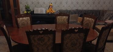 Qonaq otağı üçün, İşlənmiş, Açılan, Oval masa, 8 stul